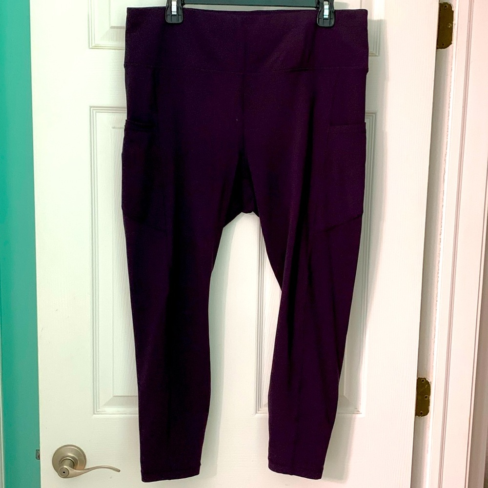 Yogalicious Plus Size Women’s Capri Yoga Pants, 2X